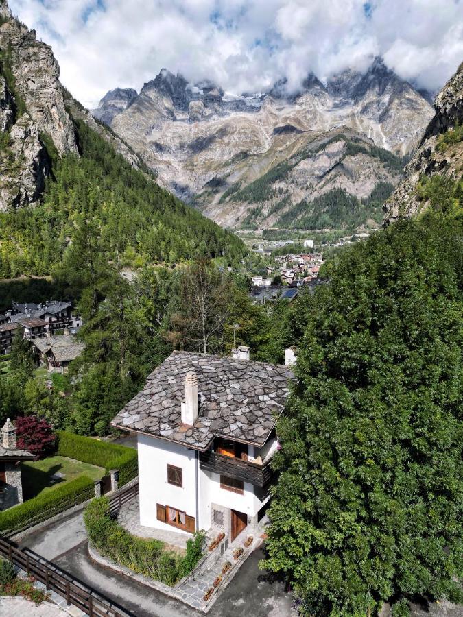 Accogliente In Mansarda Courmayeur