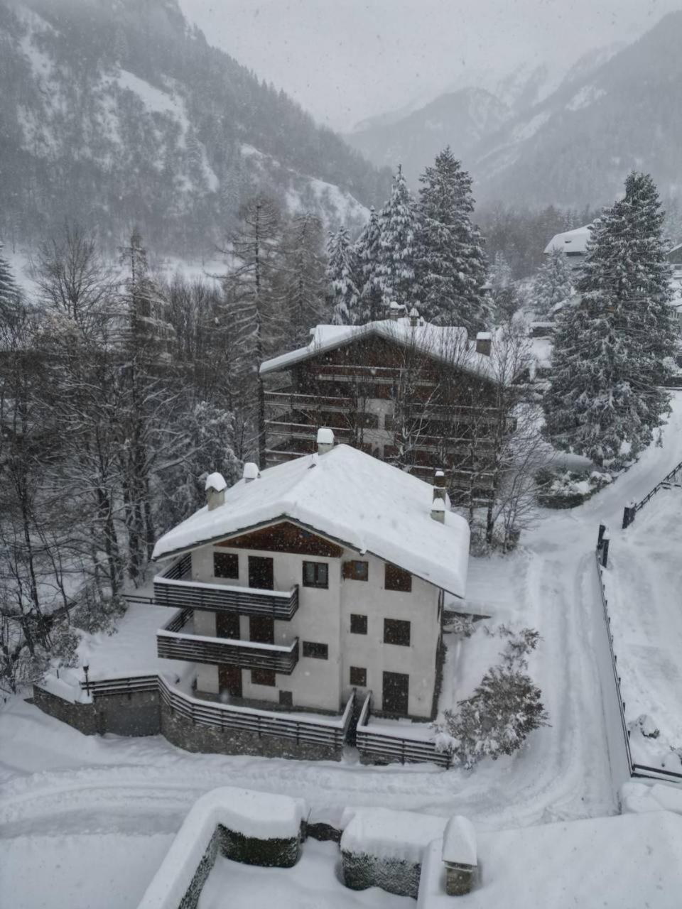 Accogliente In Mansarda * Courmayeur